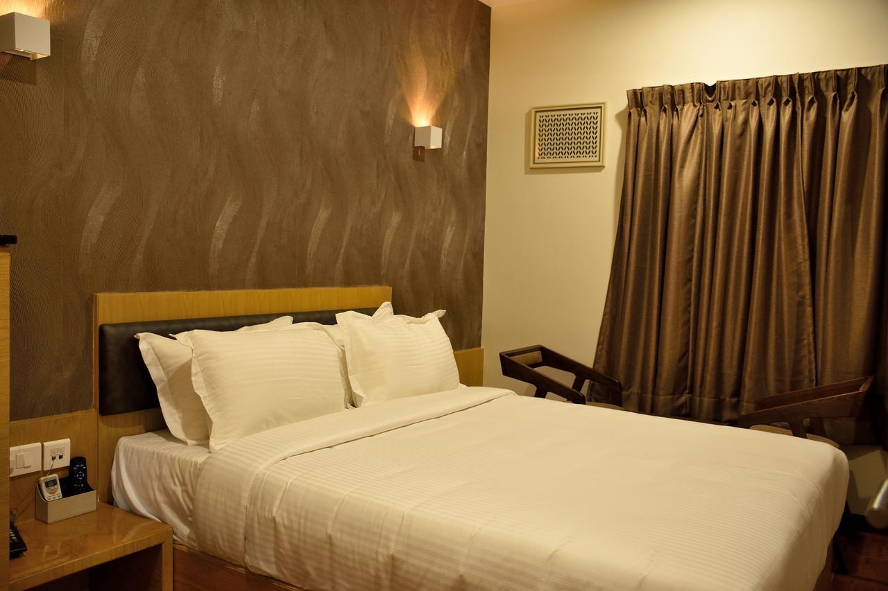 Hotel Laya Inn Ariyalur Eksteriør billede