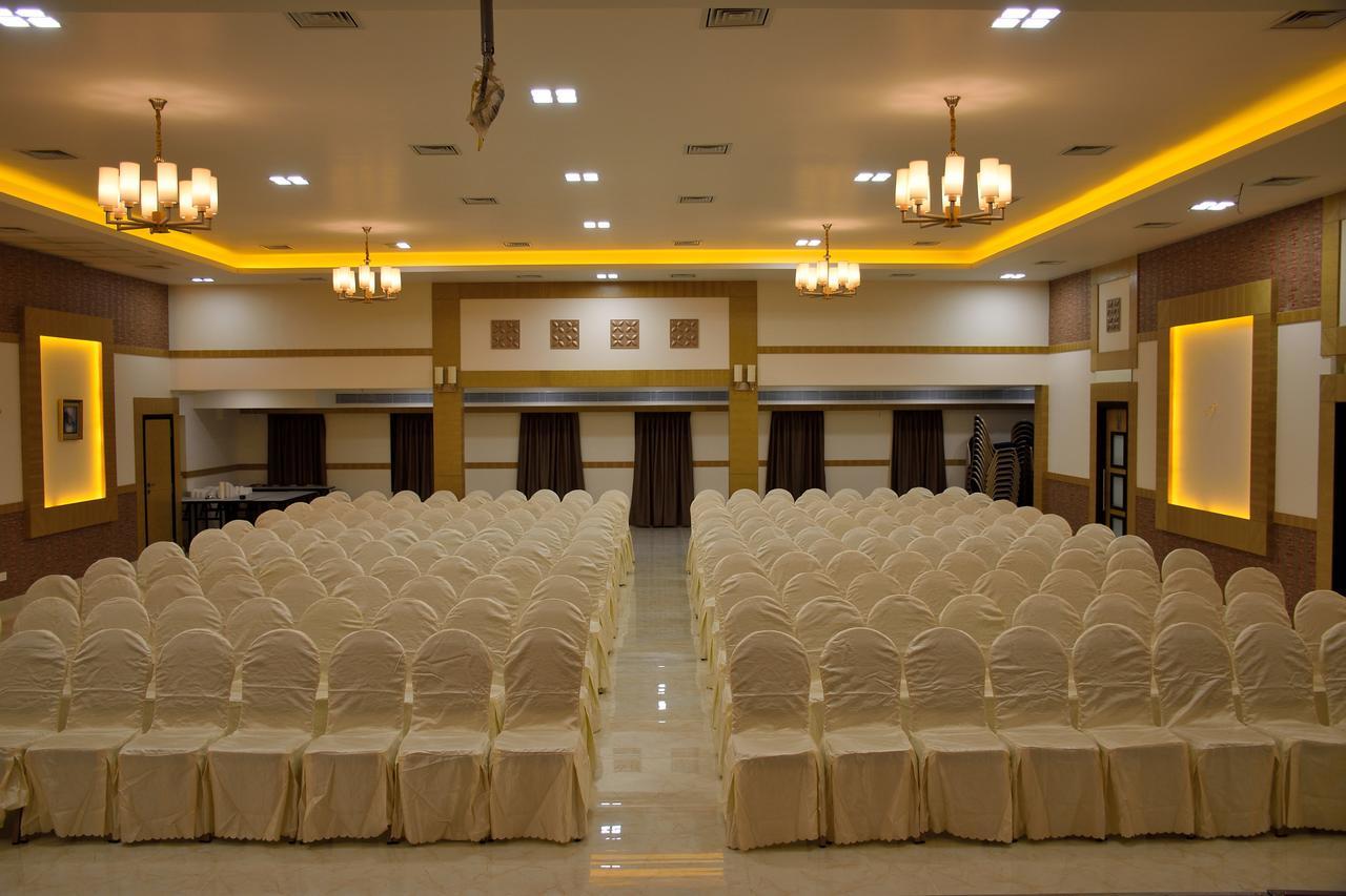 Hotel Laya Inn Ariyalur Eksteriør billede